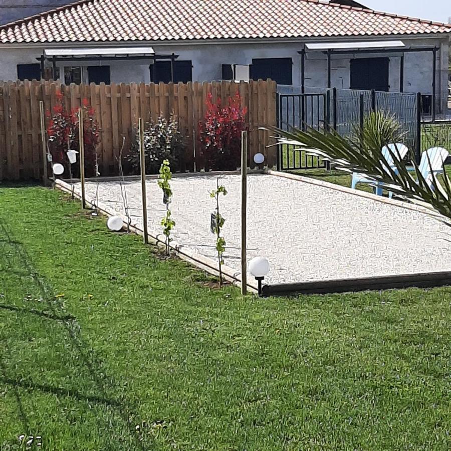 Le Domaine Vesque Villa Saint-Pierre-de-Clairac Exterior foto