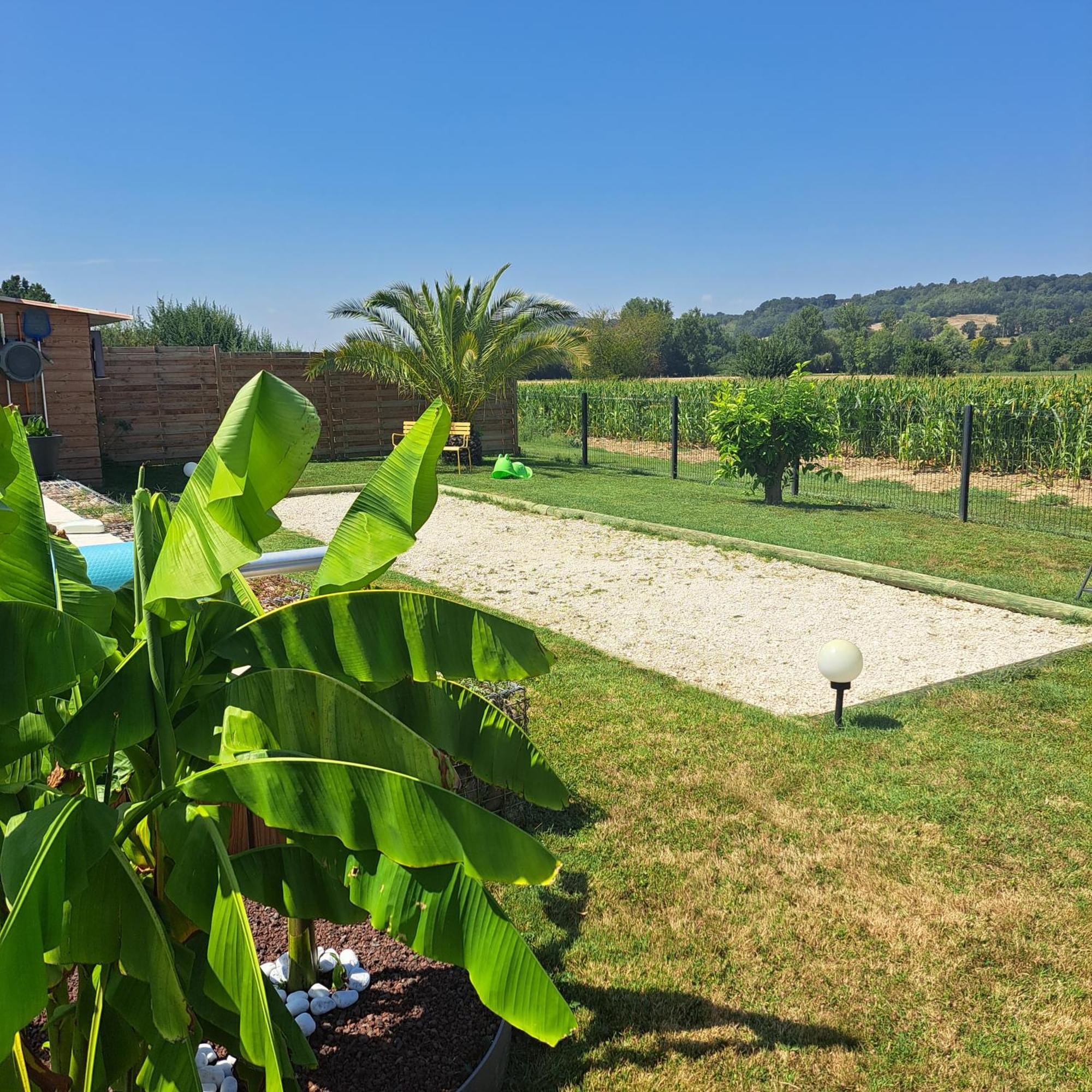 Le Domaine Vesque Villa Saint-Pierre-de-Clairac Exterior foto