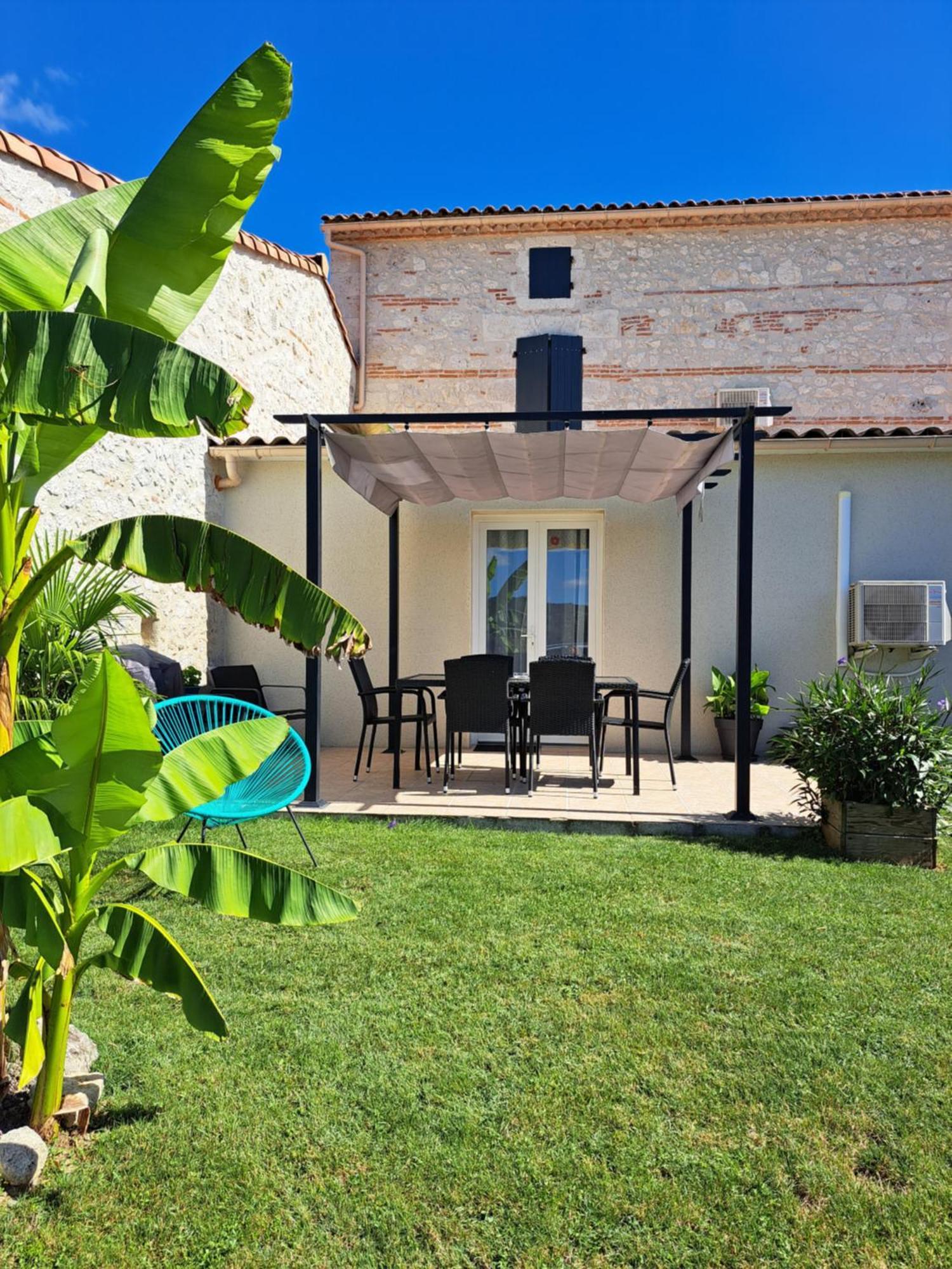 Le Domaine Vesque Villa Saint-Pierre-de-Clairac Exterior foto